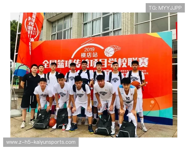 篮球学院推动青训教练员交流与教学观摩常态化,篮球教练讲座